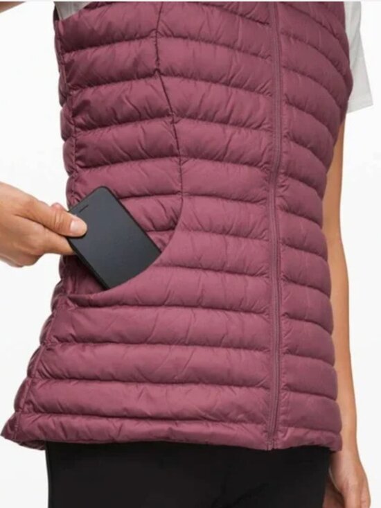 Lululemon Pack it Down Vest - Picture 6 of 6